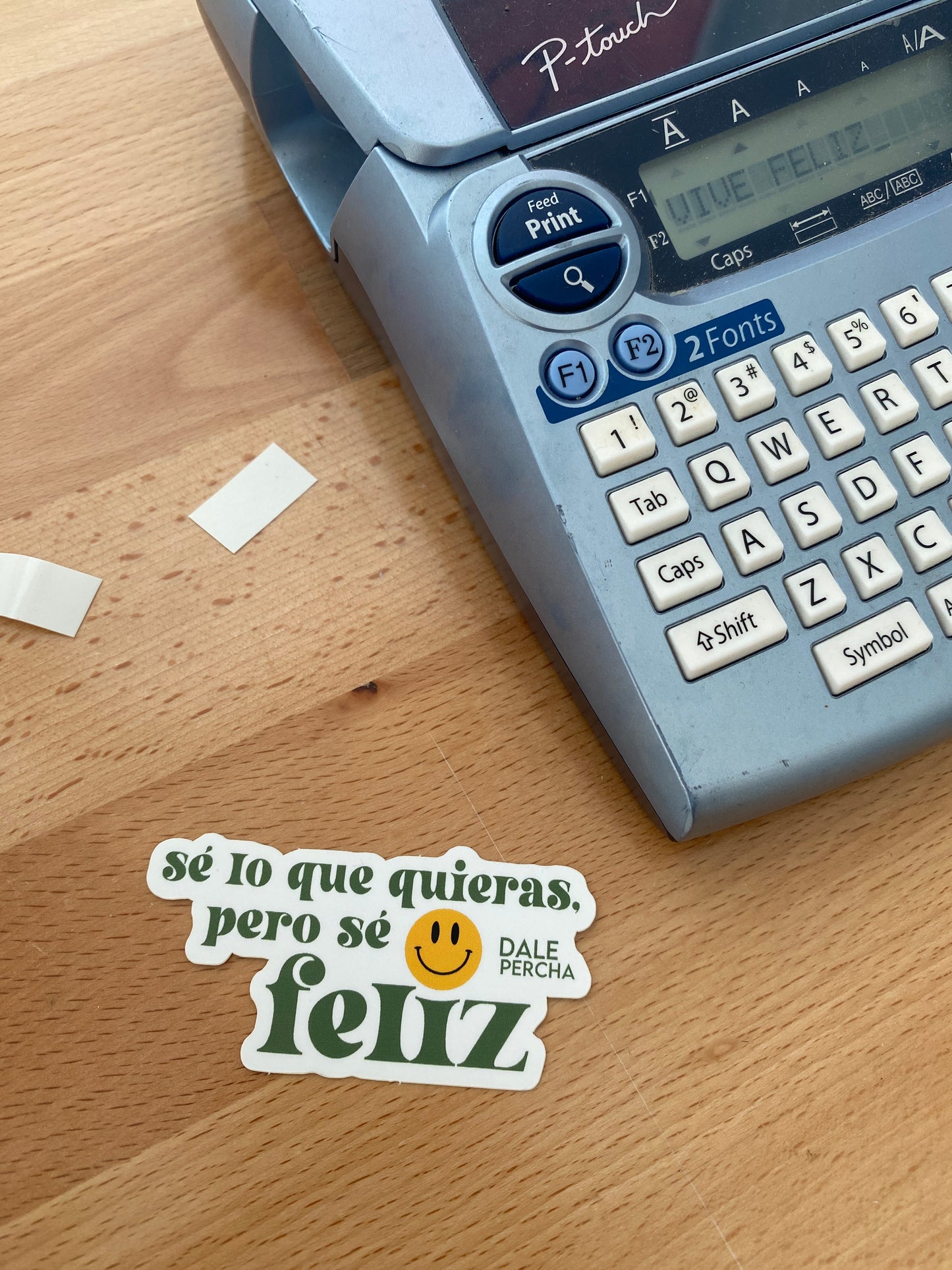 Ama a Quien Te De La Gana Sticker